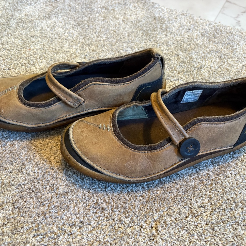 Merrell Caramel Mary Jane Shoes